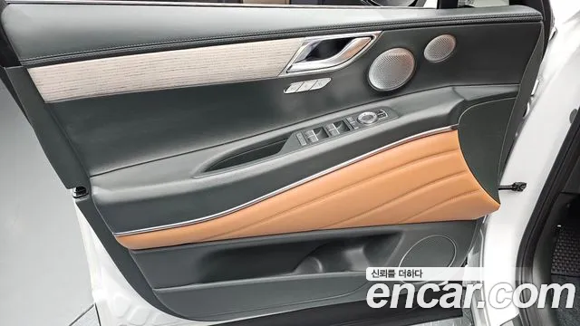 Genesis GV80 — Фото автомобиля 13