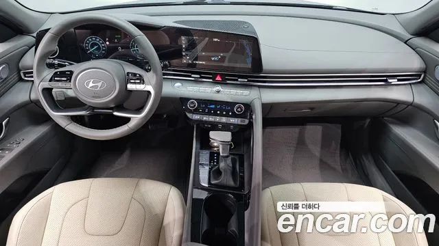 Hyundai Avante CN7 — Фото автомобиля 10