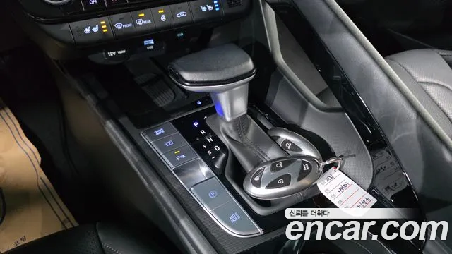 Hyundai Avante CN7 — Фото автомобиля 12
