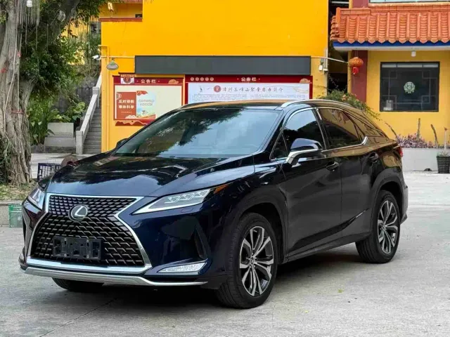 Lexus RX — Фото автомобиля 3