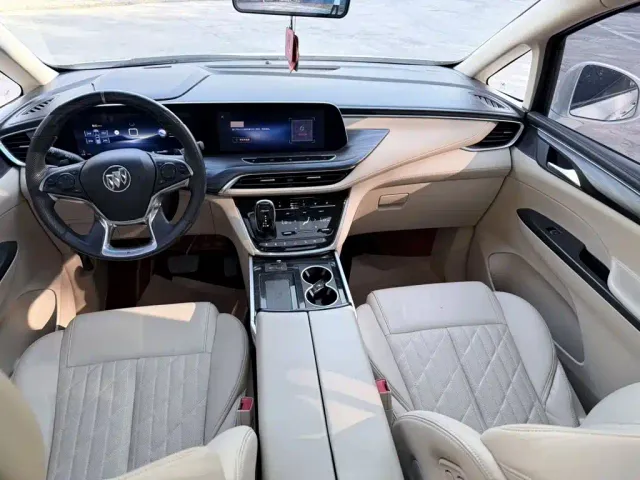 Buick GL8 — Фото автомобиля 5