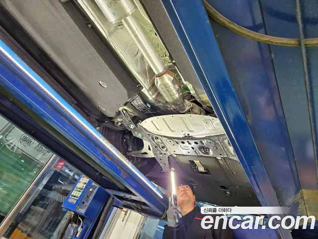 Hyundai Grandeur GN7 — Фото автомобиля 19