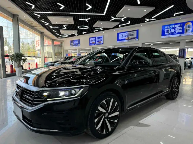 Фотография автомобиля — Volkswagen Passat
