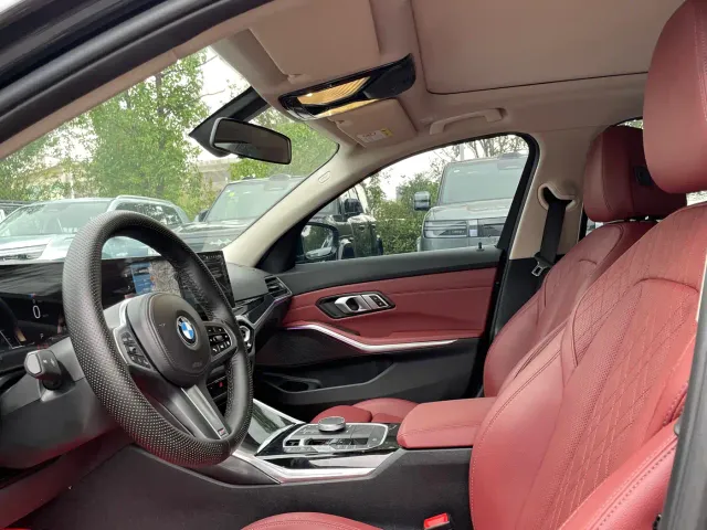BMW 3 Series — Фото автомобиля 5