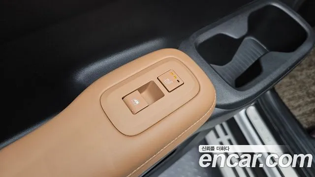 Hyundai Santa Fe — Фото автомобиля 29