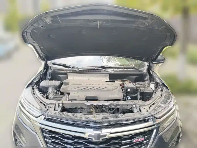 Chevrolet Equinox — Фото автомобиля 3