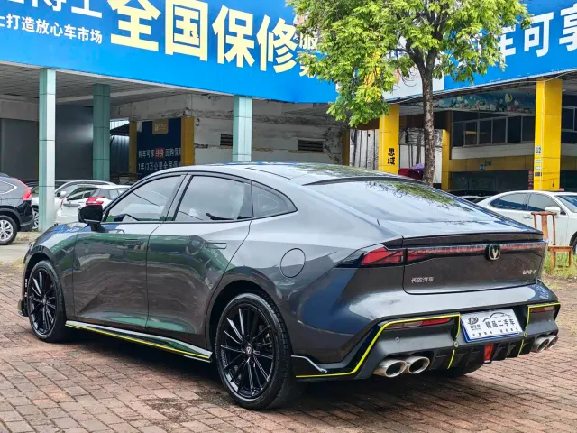 Changan UNI-V — Фото автомобиля 6