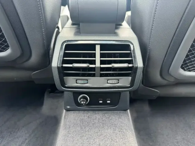 Audi Q3 — Фото автомобиля 15