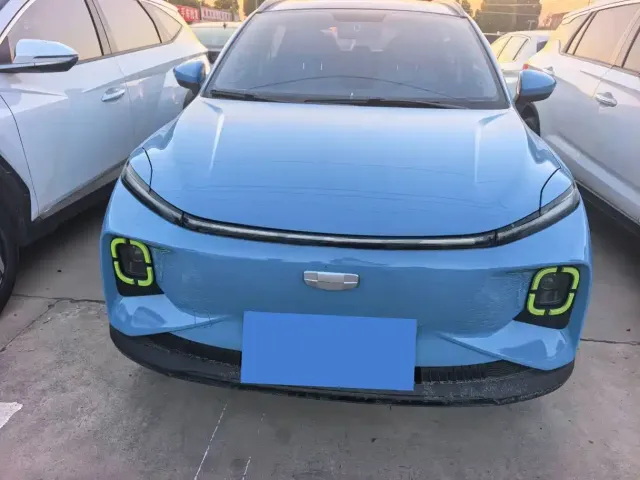 Geely Geometry Geely Geometry E Firefly 2022 401KM Delicate Tiger 4-seater — Фото автомобиля 2