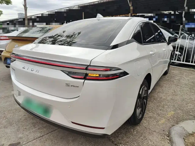 GAC Aion S Plus — Фото автомобиля 4