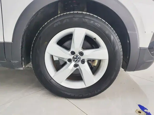 Volkswagen T-Cross — Фото автомобиля 6