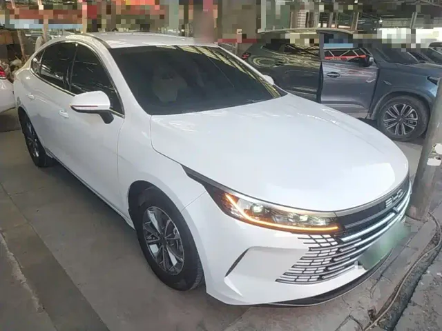 BYD Destroyer 05 — Фото автомобиля 3