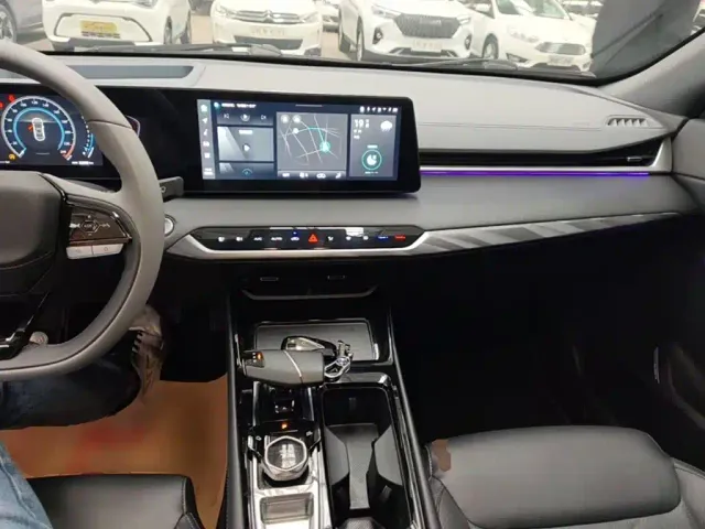 Changan Raeton Plus — Фото автомобиля 9