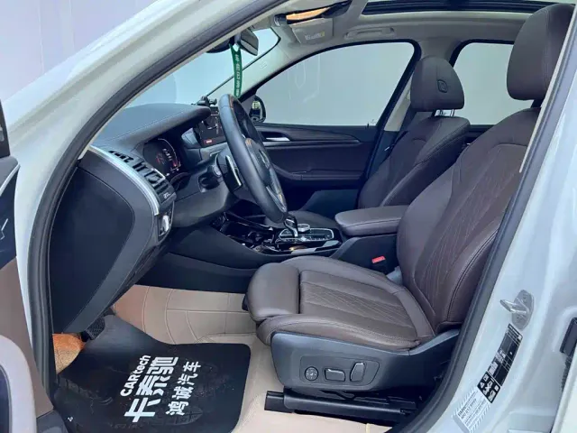 BMW X3 — Фото автомобиля 14