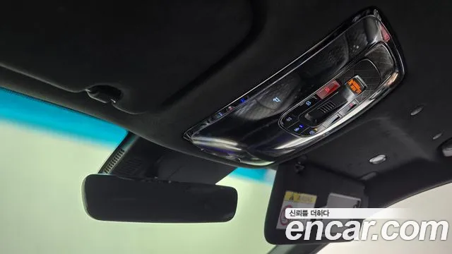 Genesis G90 Бензин 3.5 турбо AWD — Фото автомобиля 13