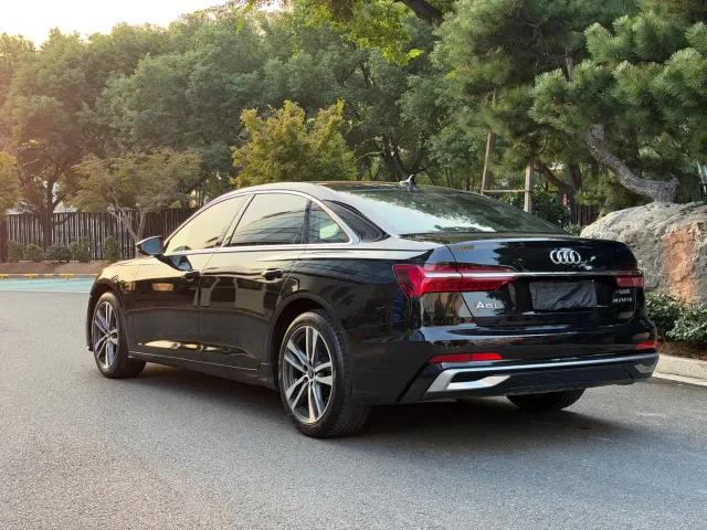 Audi A6L — Фото автомобиля 18