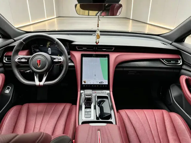 Hongqi H5 — Фото автомобиля 8