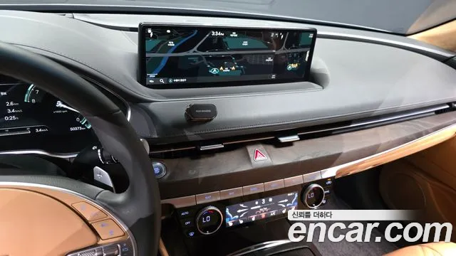 Genesis G80 Бензин 2.5 турбо AWD — Фото автомобиля 14
