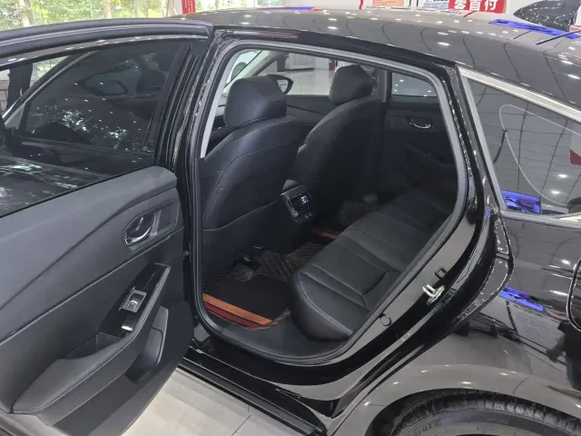 Honda Inspire — Фото автомобиля 5