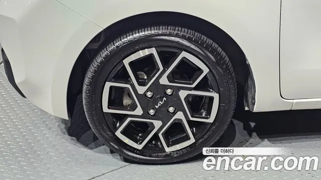 Kia RAY Новый Kia Ray Signature — Фото автомобиля 5