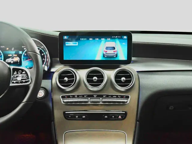 Mercedes-Benz GLC-Class — Фото автомобиля 11
