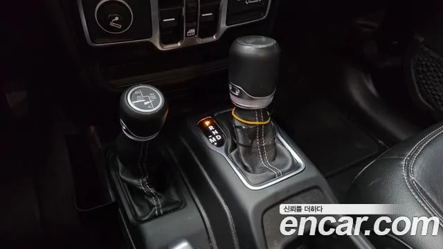 Jeep Wrangler Wrangler (JL) — Фото автомобиля 9