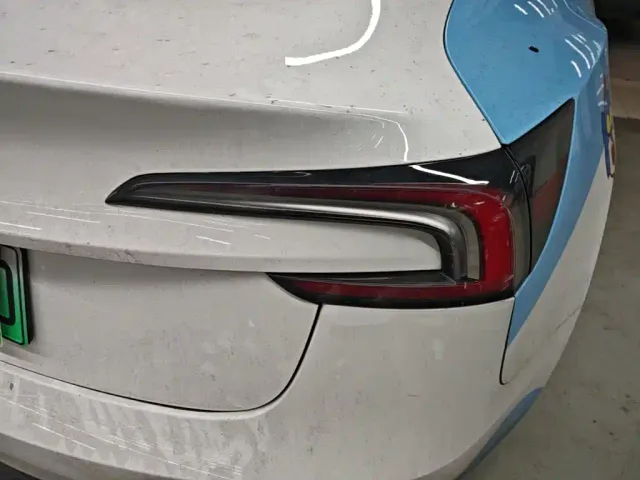 Tesla Model 3 2023 Rear-Wheel Drive — Фото автомобиля 7