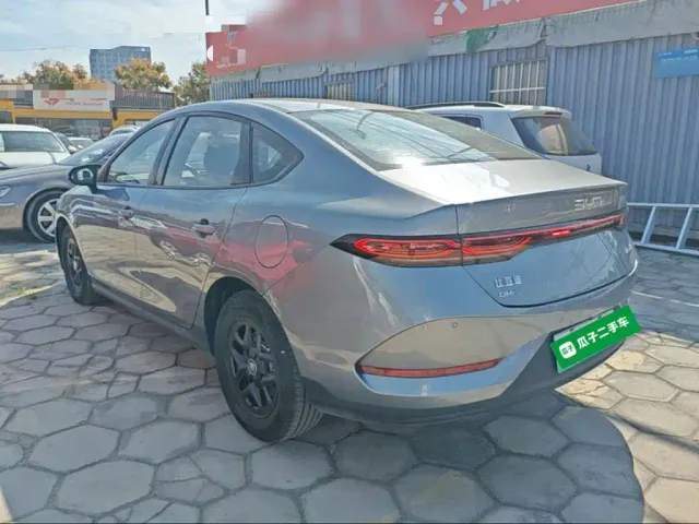 BYD Qin PLUS — Фото автомобиля 4