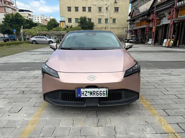 GAC Aion S Plus — Фото автомобиля 2