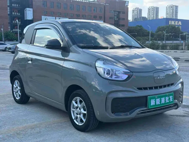 Roewe Clever — Фото автомобиля 2