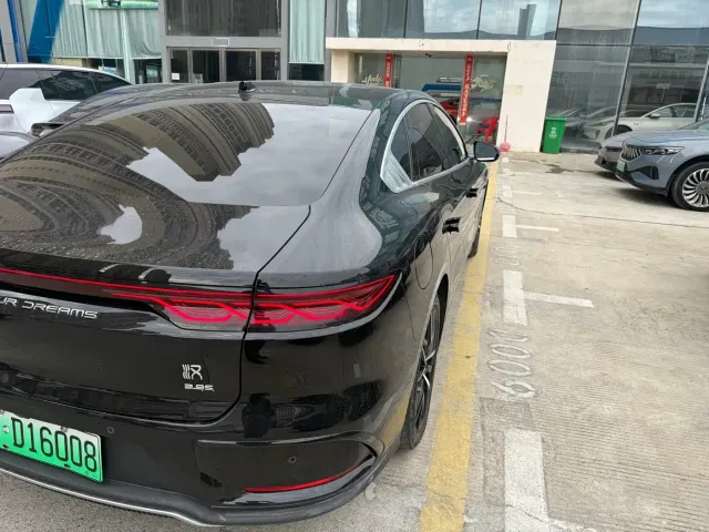 BYD Han — Фото автомобиля 9