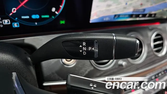Mercedes-Benz E-Class E-класс W213 E350 4MATIC Exclusive — Фото автомобиля 9