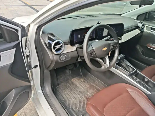 Chevrolet Monza — Фото автомобиля 15