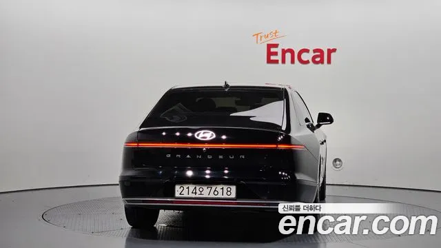 Hyundai Grandeur Grandeur (GN7) — Фото автомобиля 4