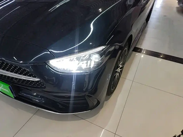 Mercedes-Benz C-Class — Фото автомобиля 23