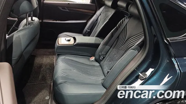 Genesis G80 Бензин 2.5 турбо AWD — Фото автомобиля 11