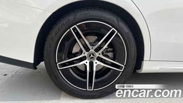 Mercedes-Benz E-Class W214 — Фото автомобиля 5