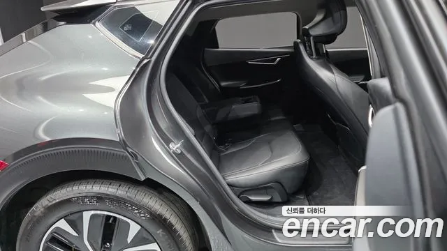Kia EV6 — Фото автомобиля 12