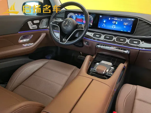 Mercedes-Benz GLE-Class — Фото автомобиля 16
