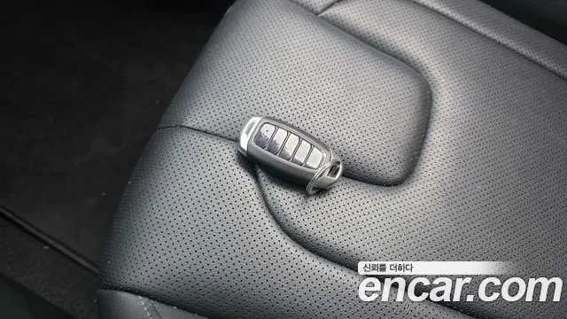 Hyundai AVANTE Avante (CN7) — Фото автомобиля 18