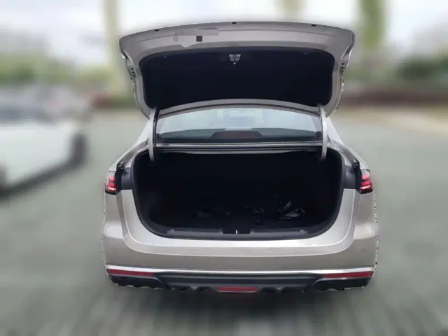 Geely Galaxy Stellar 6 — Фото автомобиля 15