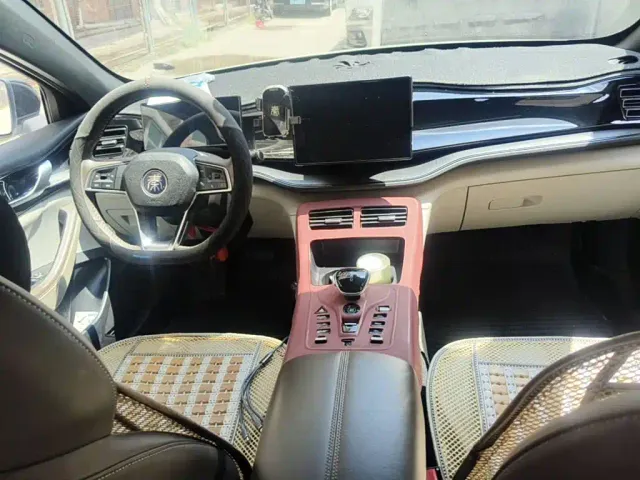 BYD Qin PLUS — Фото автомобиля 11