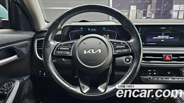 Kia Seltos New — Фото автомобиля 14