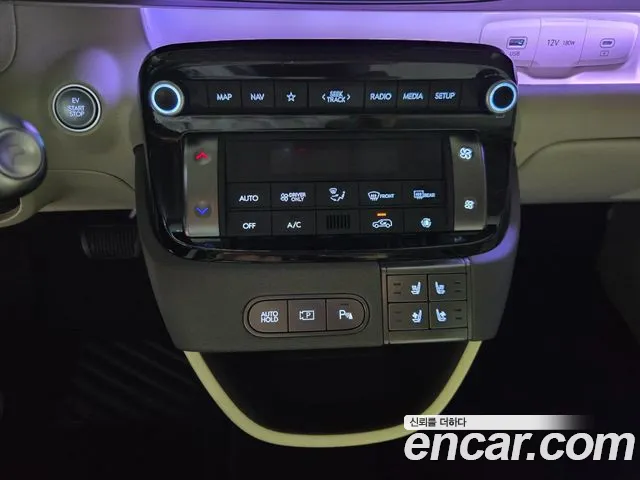 Hyundai Casper Casper Electric — Фото автомобиля 11