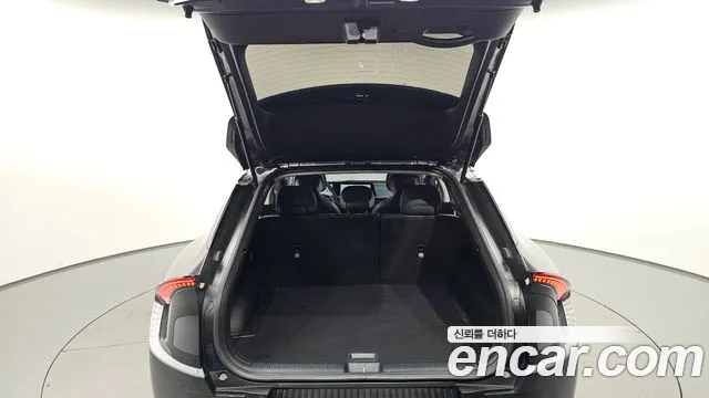Kia EV6 — Фото автомобиля 30