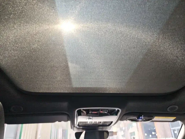 Land Rover Range Rover Velar — Фото автомобиля 14
