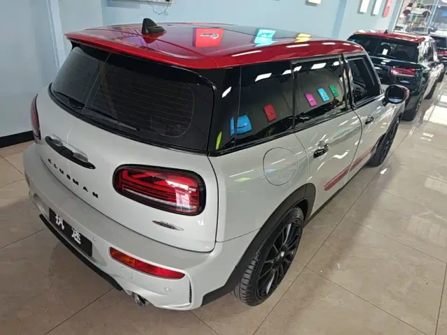 MINI JCW CLUBMAN — Фото автомобиля 6