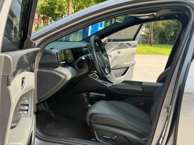 BYD Qin L — Фото автомобиля 4