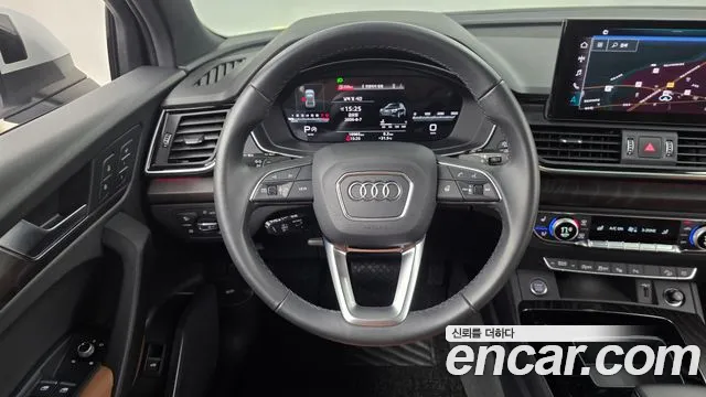 Audi Q5 45 TFSI quattro Sportback Premium — Фото автомобиля 11
