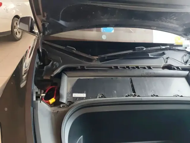 Tesla Model Y — Фото автомобиля 20